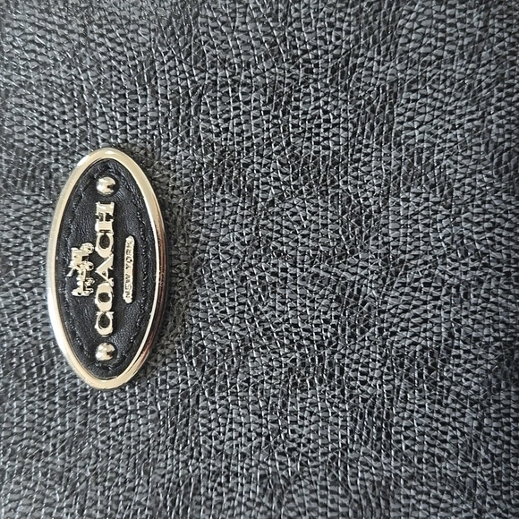 Coach Zip Signature Canvas Pebbled Leather Wristlet Black - Picture 3 of 13